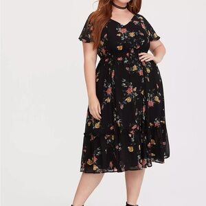 Torrid Black Floral Midi Dress